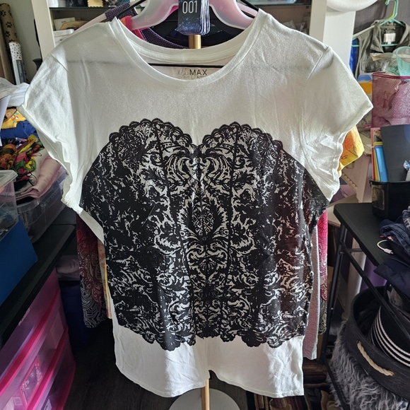 Miley Cyrus & Max Azria Tops - Miley Cyrus & MaxAzria Lace Bustier Cap Sleeve Size XXL L👀K